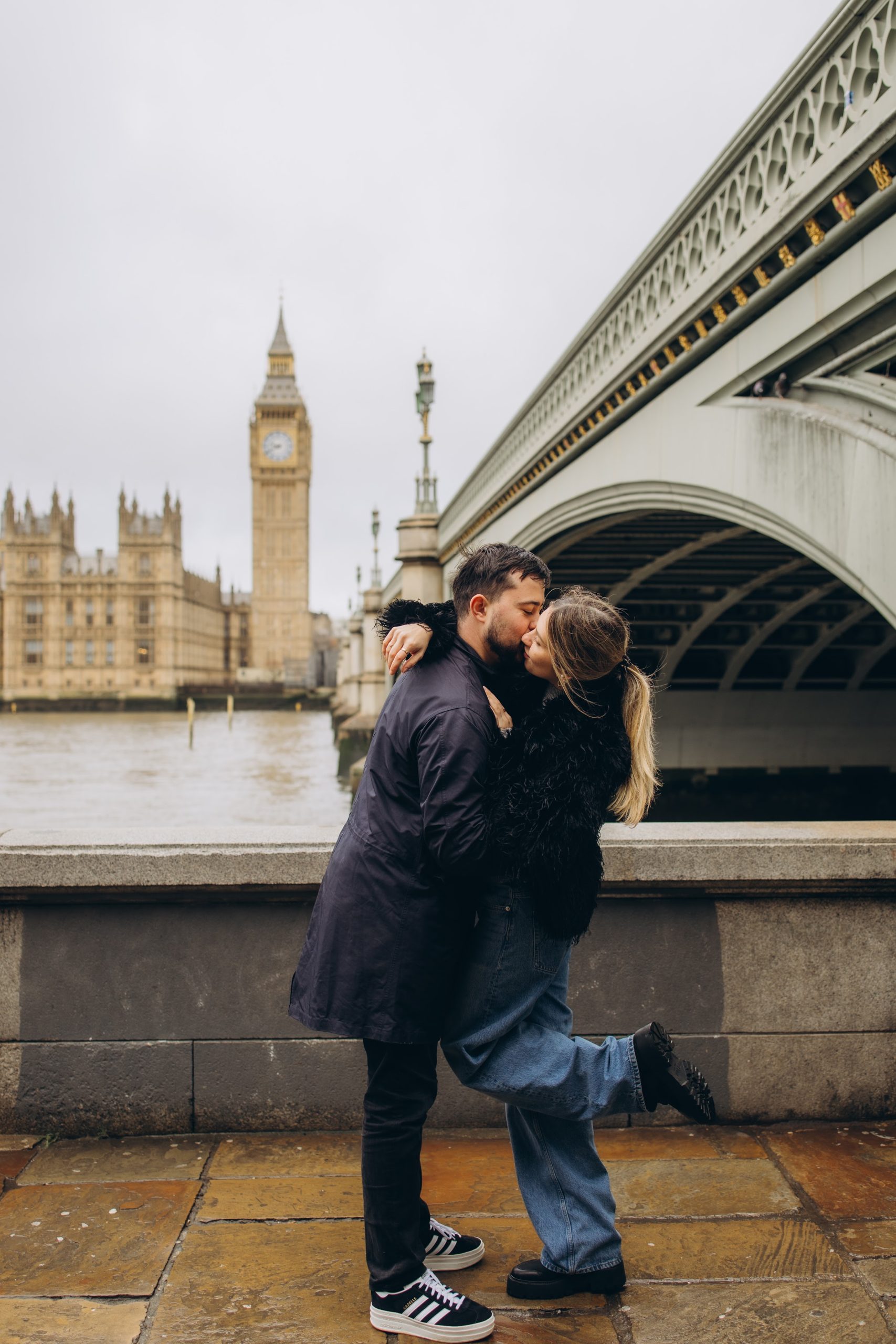 Couple photoshoot in London