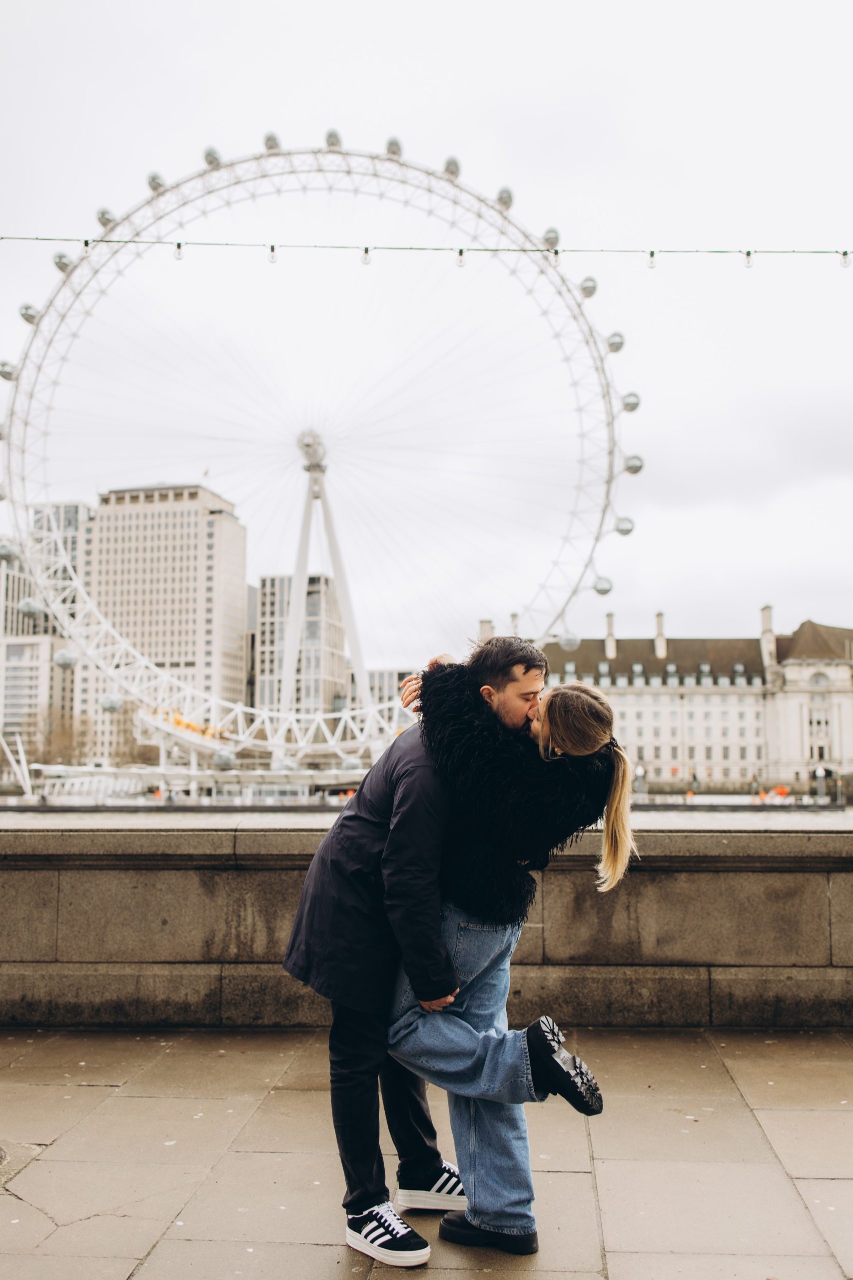 Couple photoshoot in London