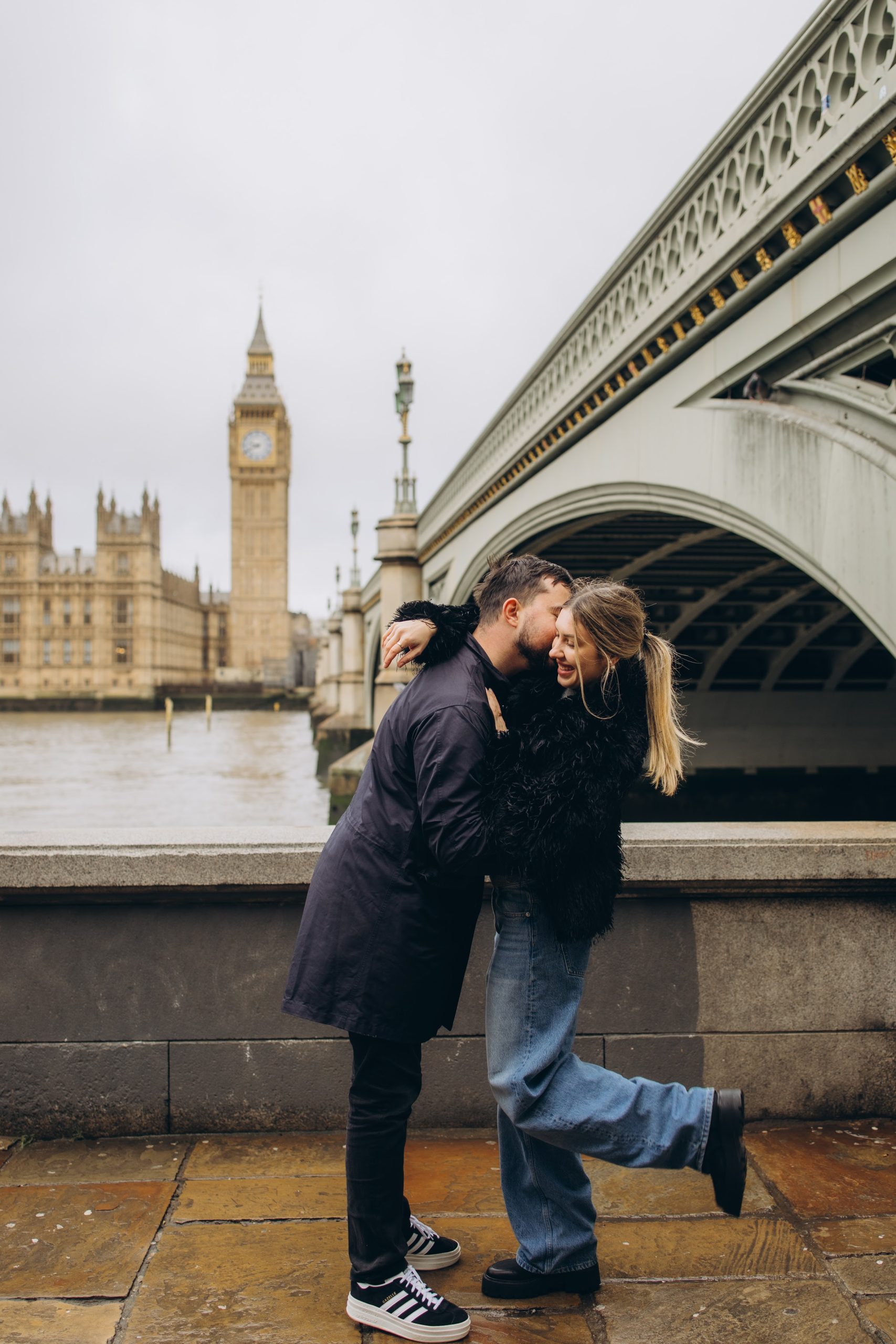 Couple photoshoot in London