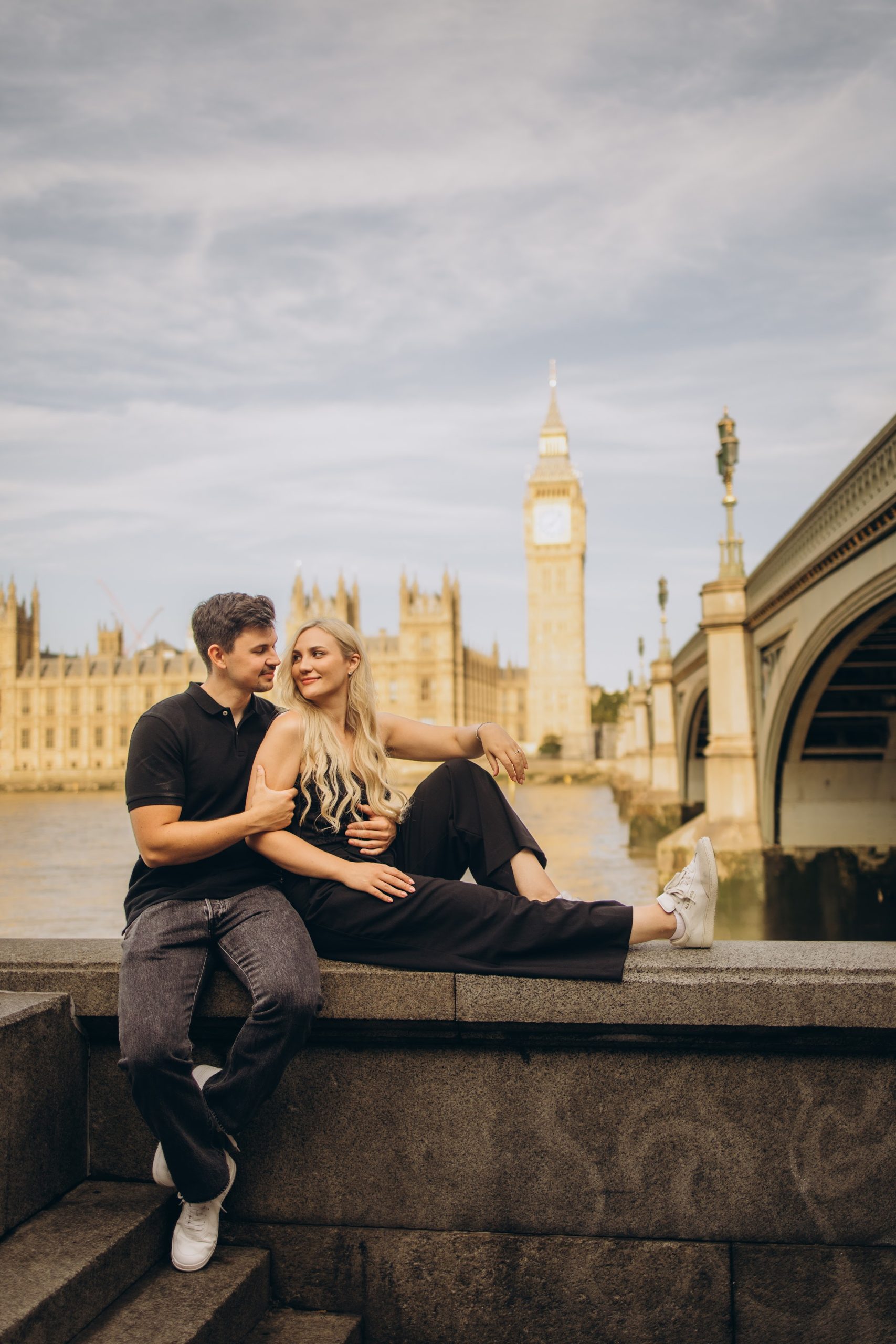 Couple photoshoot in London